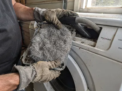 Cleaning Dryer Lint Trap service in Bloomington, CA